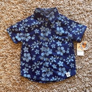 NWT Free Planet Kid’s 2T size Hawaiian Print Button Up